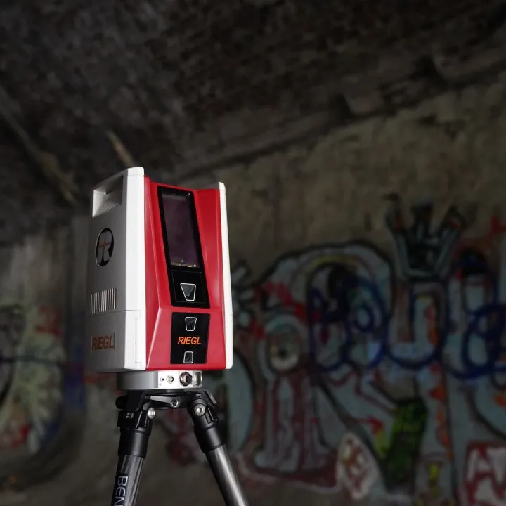 Riegl VZ-600i 3D Laser Scanner Inc RiSCAN PRO SNL, 2x battery charger, case