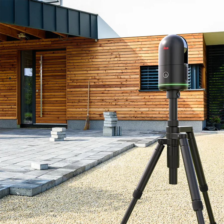 Leica BLK360 SE used outdoors