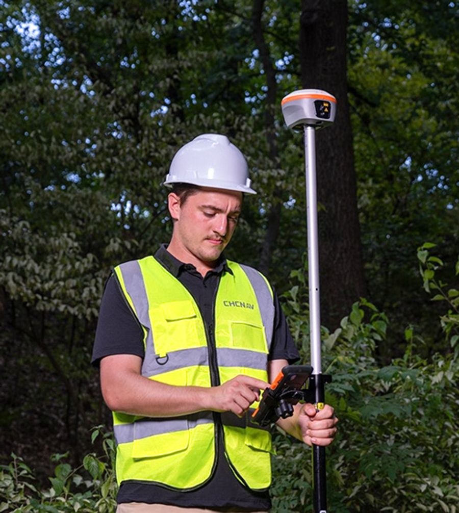 CHCNAV i85 RTK GNSS with Laser Distance Meter