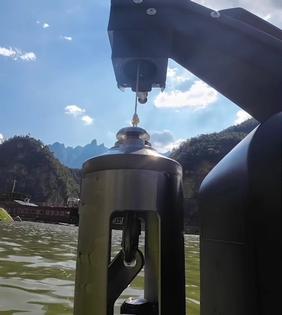 CHCNAV Apache 6 USV Marine Drone