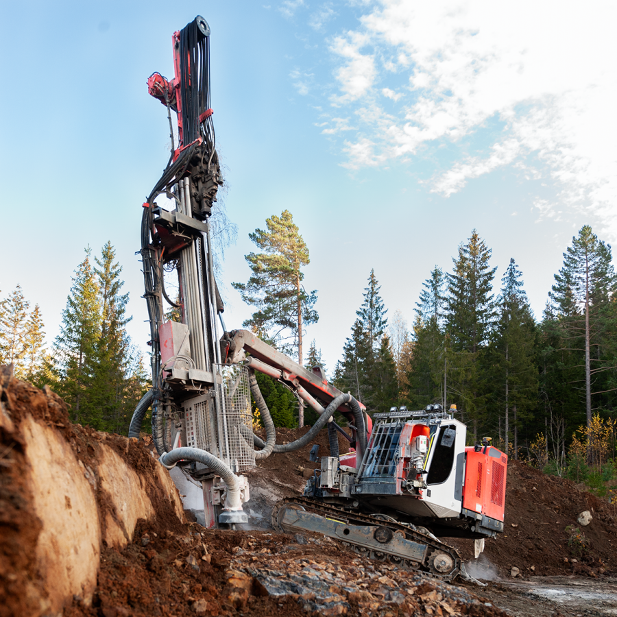 Drilling & Piling Category Image